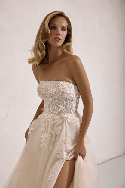 Vestido de Novia Alina — Corte A con Encaje y Tul | Love and Lace