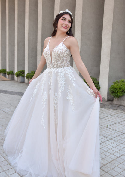 Modelo Elain